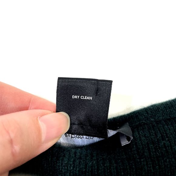 C by Bloomingdale's Ribbed Cashmere Dress Enchanted‎ Forest Green Medium - Picture 11 of 11